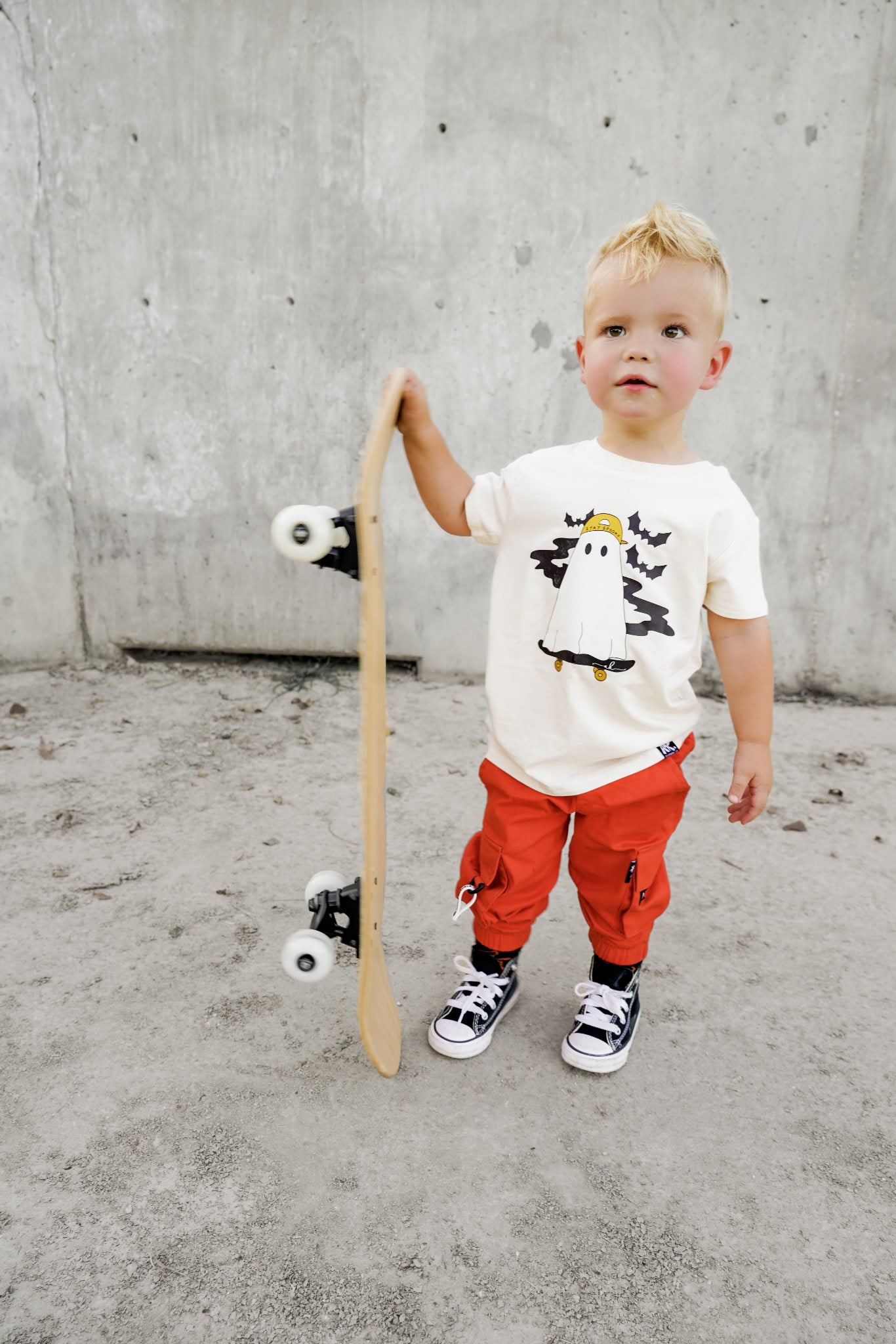 AK ghost skate- Graphic tee