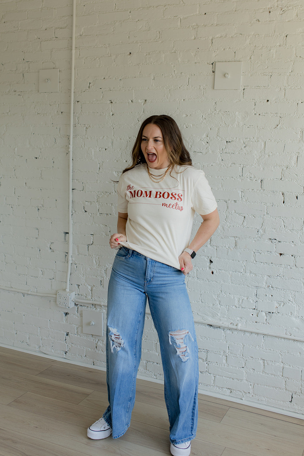 Mom Boss signature tee-NATURAL PRE ORDER