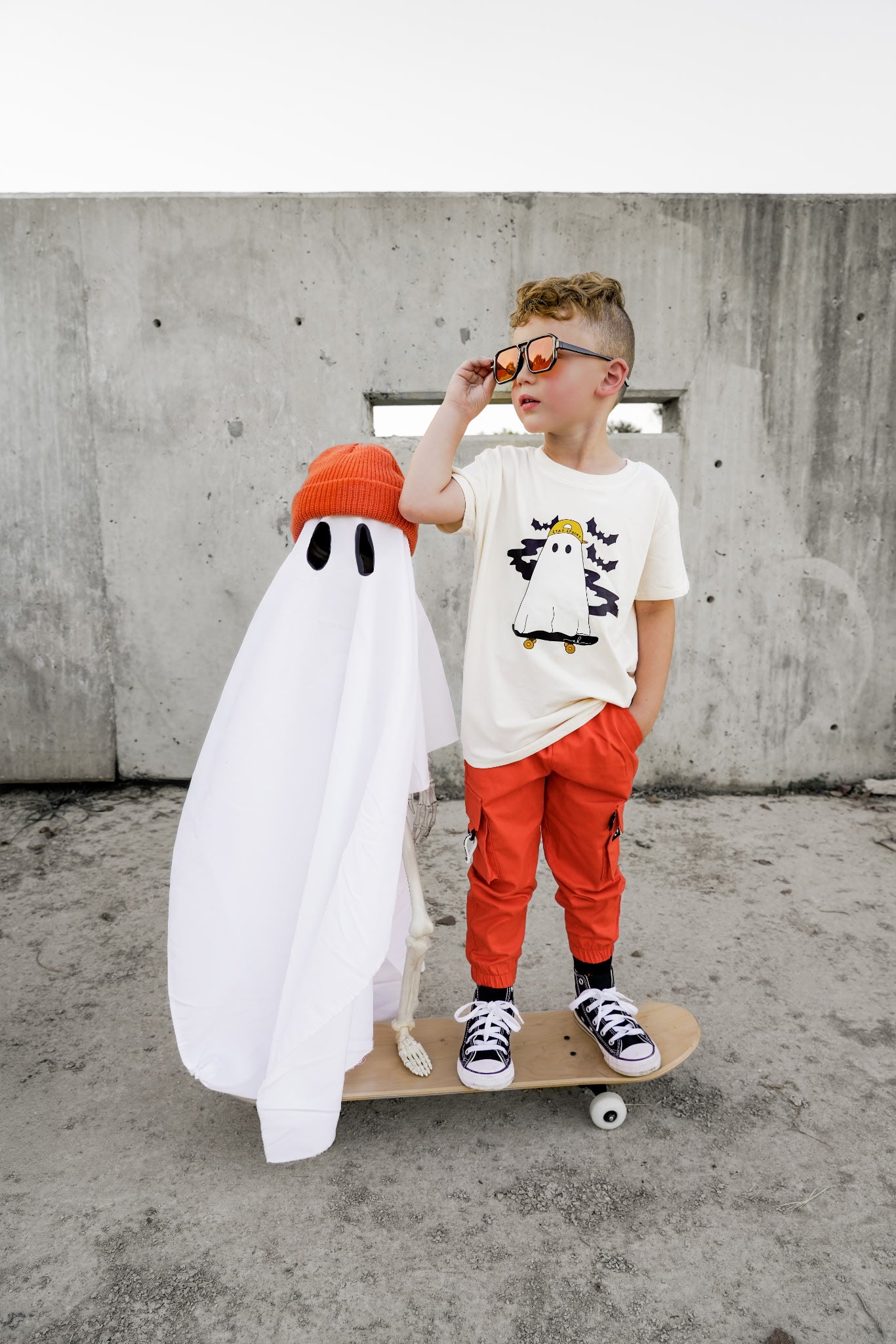 AK ghost skate- Graphic tee