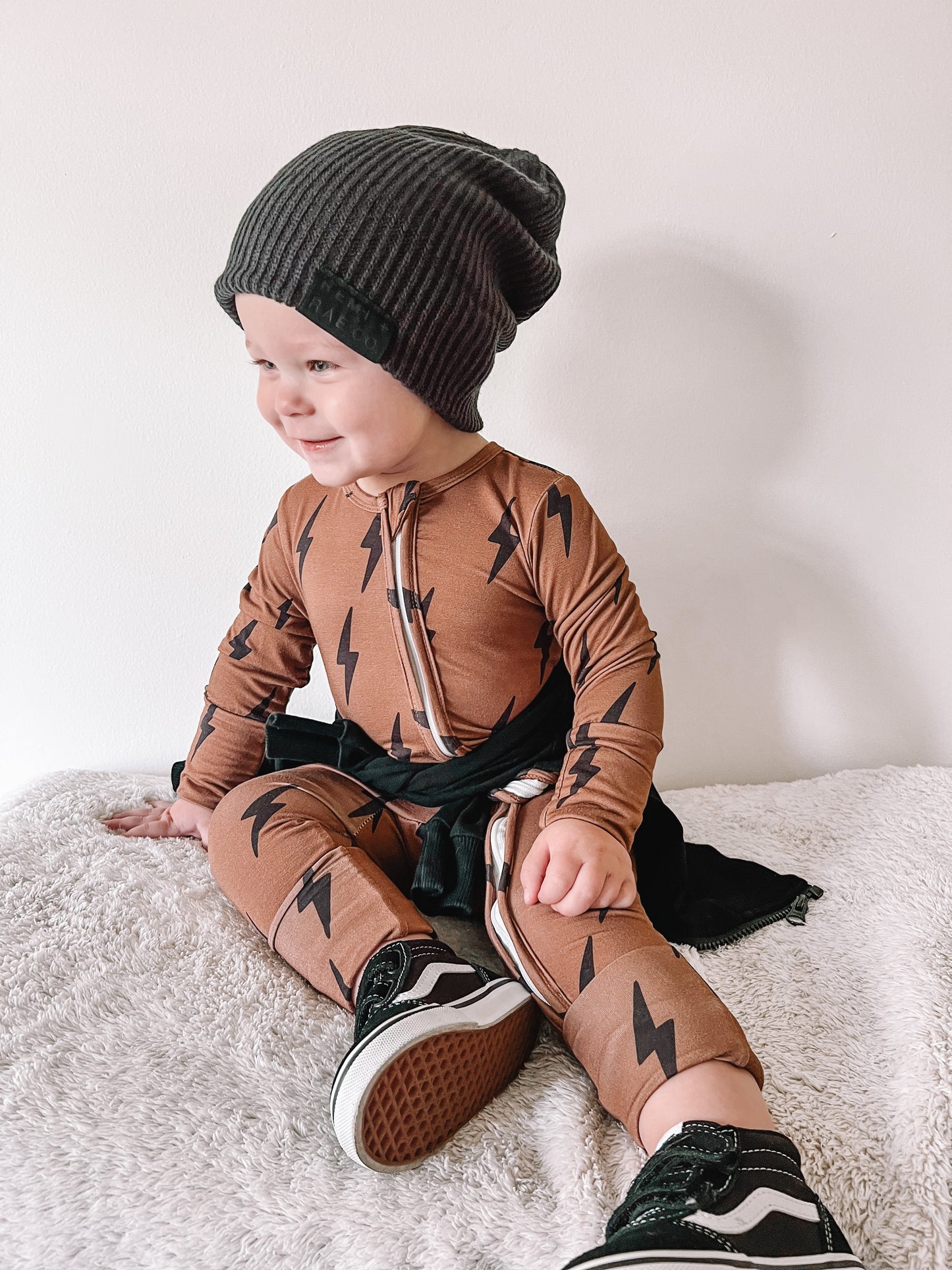 Neutral bolt-AK Dreamers Bamboo 2PC PJ’s