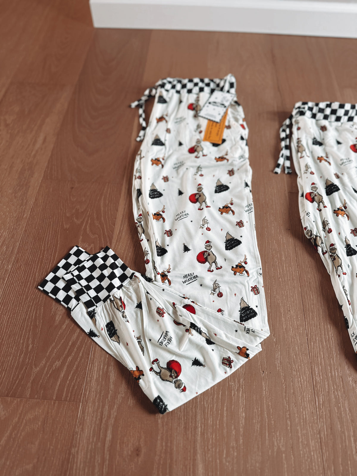 Merry Mischief-Men’s Bamboo Joggers RTS