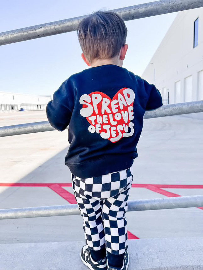 Spread the love-Crewneck