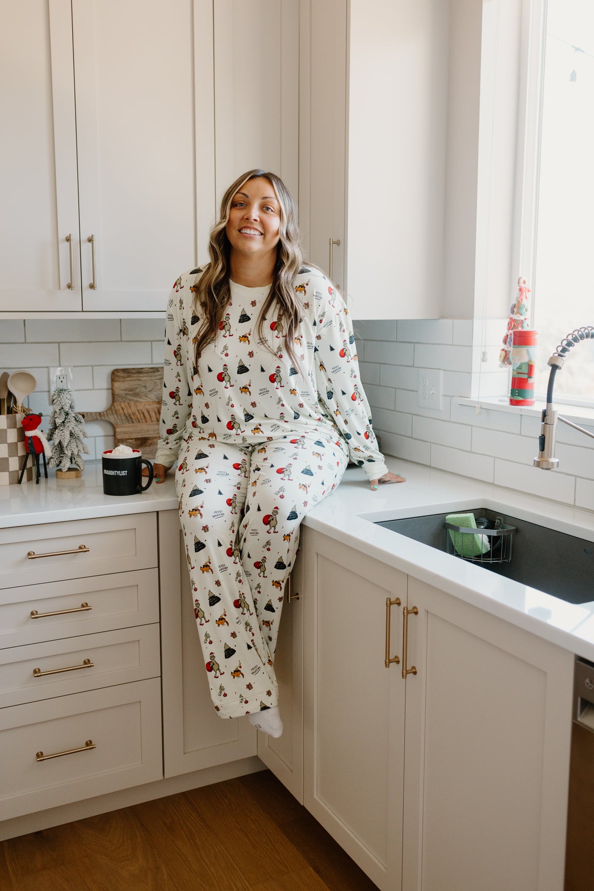 Merry Mischief-MOM AK DREAMERS BAMBOO PJ’S RTS