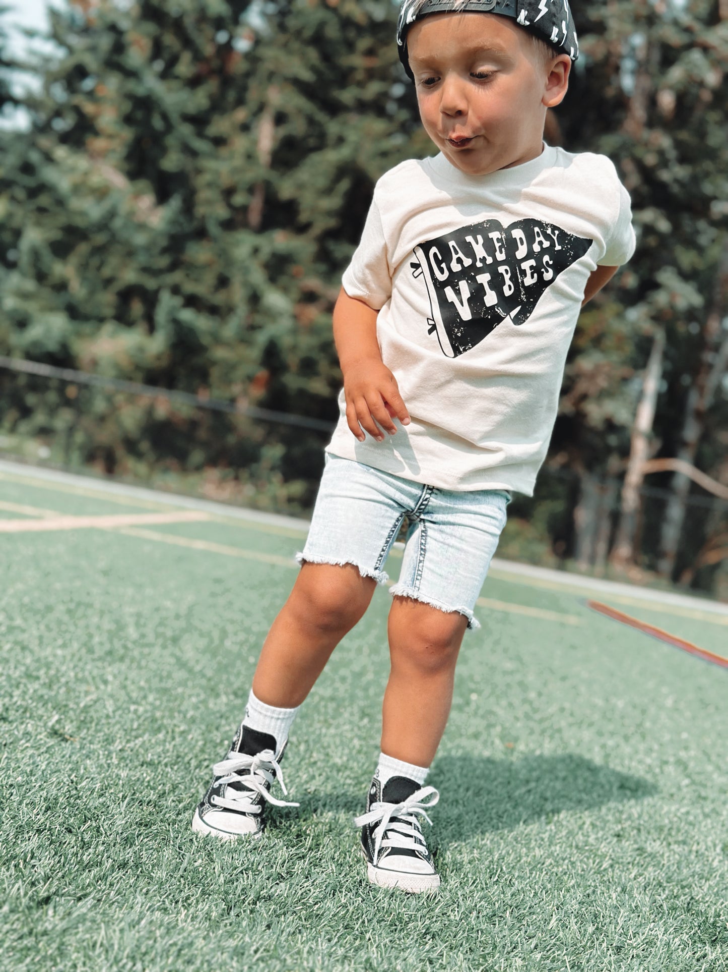 Game Day Vibes Flag - Graphic Tee
